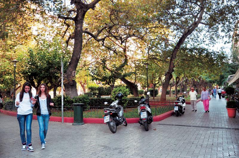 Errathens Cherry And Berry Apartments - Athens Center Buitenkant foto